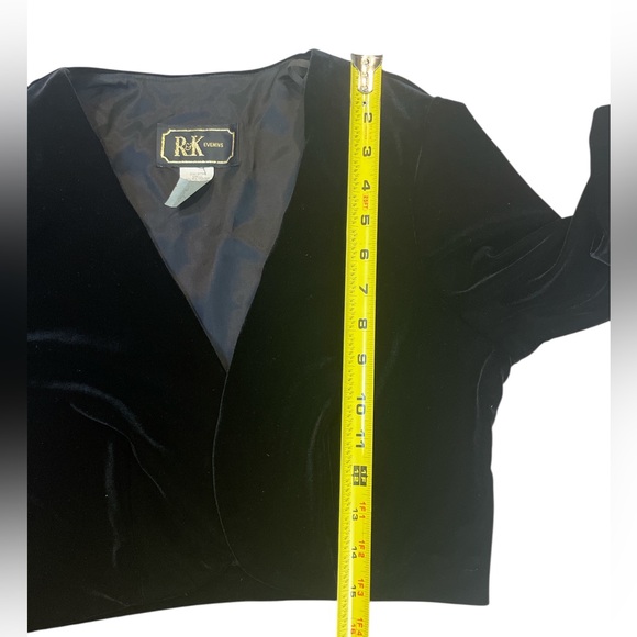Vintage R&K Evening Crop Jacket Black Velvet Bolero 80s Size Small - Picture 6 of 6